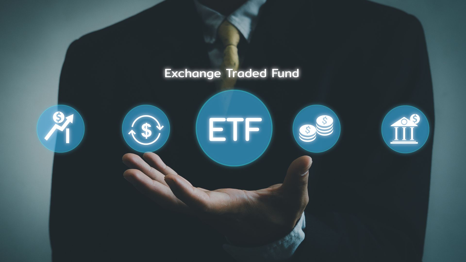 ETF лого банка обмен монети пари длан мъжки силует костюм